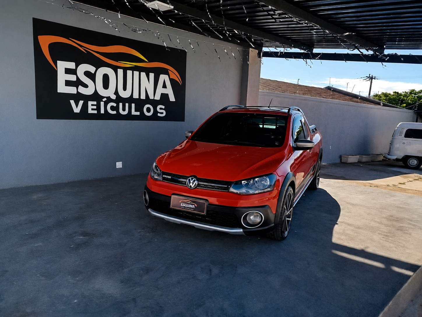 Volkswagen Saveiro Cross Cabine Estendida 2015 disponível na Esquina Consignados